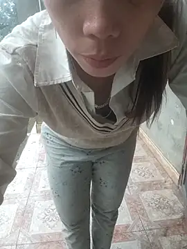 Phuong xxx online show from 03/16/26, 10:41