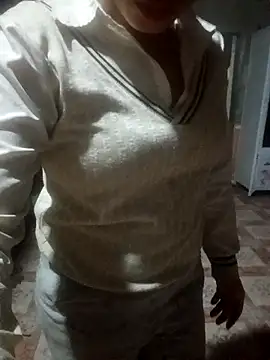 Phuong xxx online show from 03/16/26, 10:47