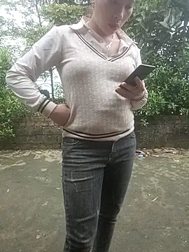 Phuong xxx online show from 03/19/26, 12:14