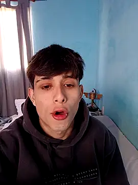 matiatr1112 online show from 11/06/25, 11:22