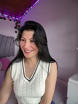 Snapshot of Mia_salinass chatting on 06/03/26, 07:08 Mia salinass online show from 06/03/26, 07:08