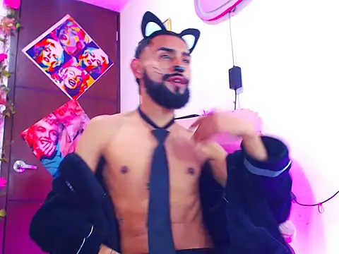 Snapshot of boybunnyerotic chatting on 10/23/25, 04:34 boybunnyerotic online show from 10/23/25, 04:34