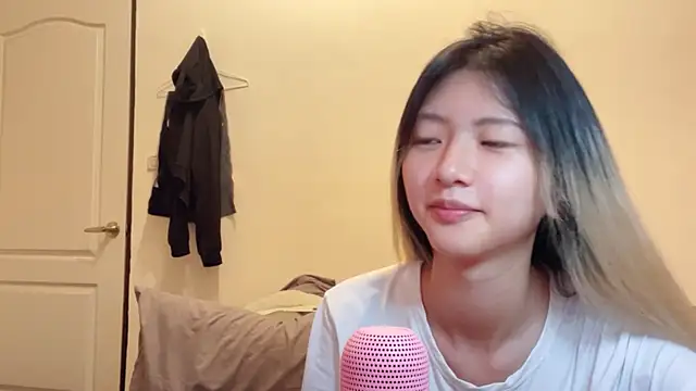 xu9920 online show from 09/11/25, 12:38