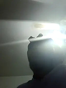 Snapshot of HappygalTheQueen chatting on 01/18/26, 05:06 HappygalTheQueen online show from 01/18/26, 05:06