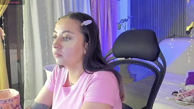SarahCastro1  online show from 06/21/26, 03:53