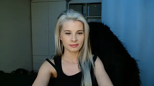 KristineGlow online show from 07/09/26, 02:21
