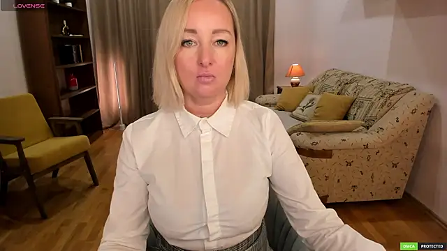 sexmom8 online show from 04/13/26, 01:27