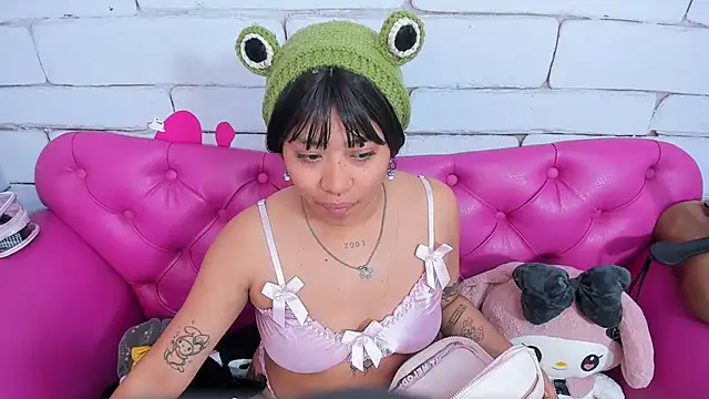 SafiroAgataaa online show from 11/08/25, 02:56