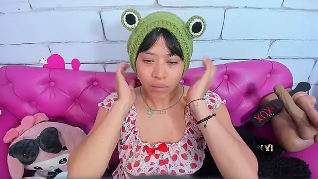 SafiroAgataaa online show from 11/09/25, 02:43