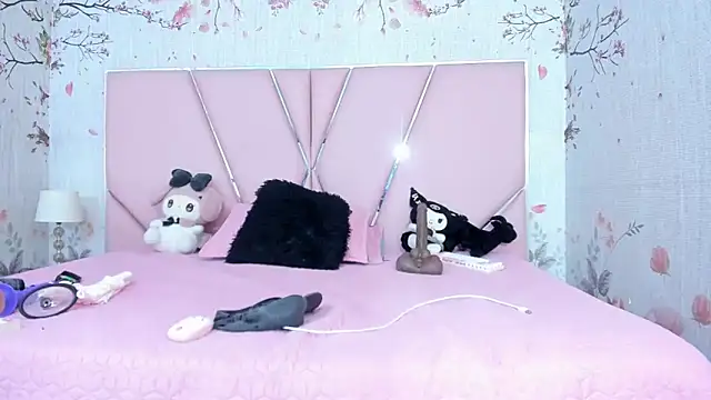 SafiroAgataaa online show from 05/06/26, 02:40