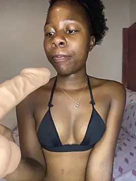 Crazyqueenxxx online show from 10/27/25, 09:30