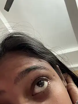 Snapshot of HeerStd chatting on 02/14/26, 05:48 HeerStd online show from 02/14/26, 05:48