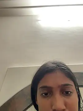 Snapshot of HeerStd chatting on 03/02/26, 05:08 HeerStd online show from 03/02/26, 05:08