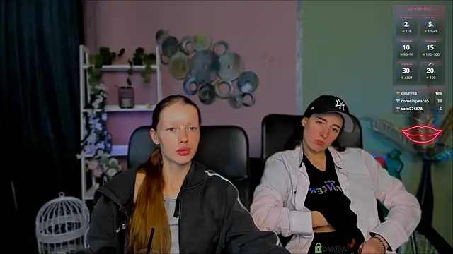 Snapshot of daisy_baby1 chatting on 10/05/25, 01:15 daisy baby1 online show from 10/05/25, 01:15