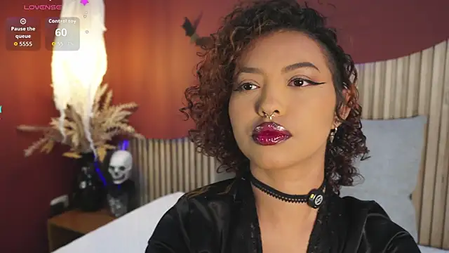 Snapshot of Nina_Kinky chatting on 10/07/25, 02:03 Nina Kinky online show from 10/07/25, 02:03