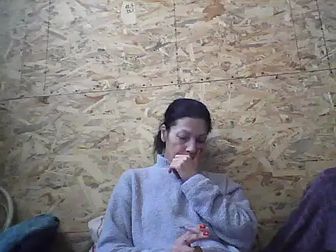 Snapshot of Milana38 chatting on 10/27/25, 08:40 Milana38 online show from 10/27/25, 08:40