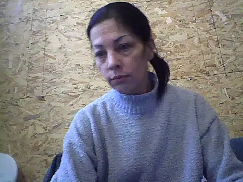 Snapshot of Milana38 chatting on 10/29/25, 09:22 Milana38 online show from 10/29/25, 09:22