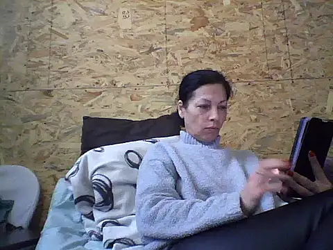 Snapshot of Milana38 chatting on 11/07/25, 09:31 Milana38 online show from 11/07/25, 09:31