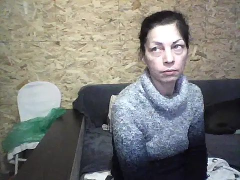 Snapshot of Milana38 chatting on 11/11/25, 03:12 Milana38 online show from 11/11/25, 03:12