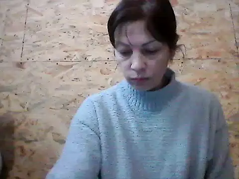 Snapshot of Milana38 chatting on 12/22/25, 10:01 Milana38 online show from 12/22/25, 10:01