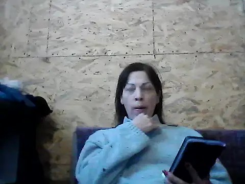 Snapshot of Milana38 chatting on 01/14/26, 10:32 Milana38 online show from 01/14/26, 10:32