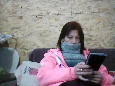 Snapshot of Milana38 chatting on 02/06/26, 01:03 Milana38 online show from 02/06/26, 01:03