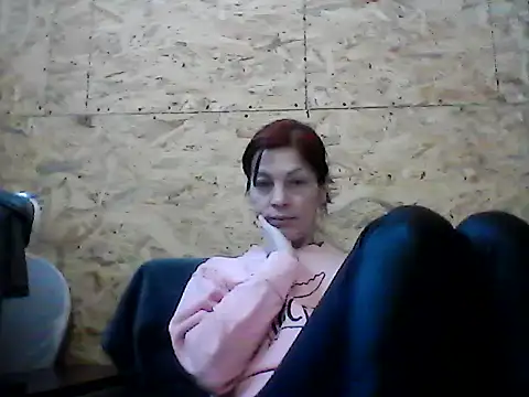 Snapshot of Milana38 chatting on 02/24/26, 10:02 Milana38 online show from 02/24/26, 10:02