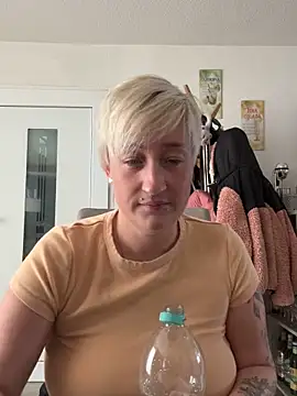 Rozendefotz online show from 02/16/26, 08:21