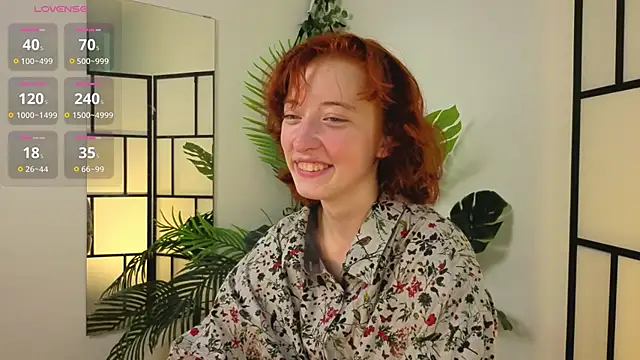 JuanaFriesz online show from 09/11/25, 07:08