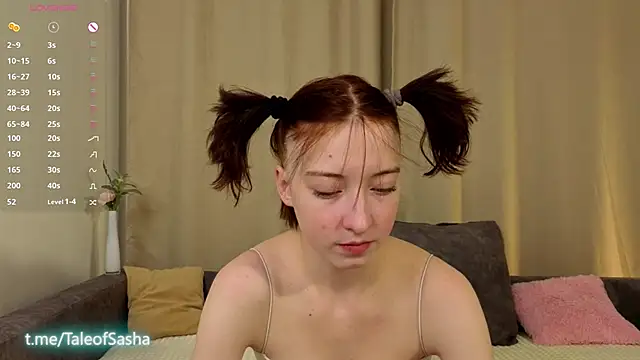 JuanaFriesz online show from 12/03/25, 07:16