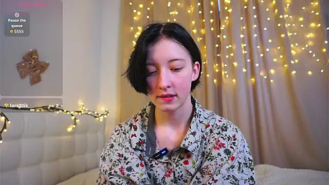 Snapshot of JuanaFriesz chatting on 01/16/26, 09:13 JuanaFriesz online show from 01/16/26, 09:13