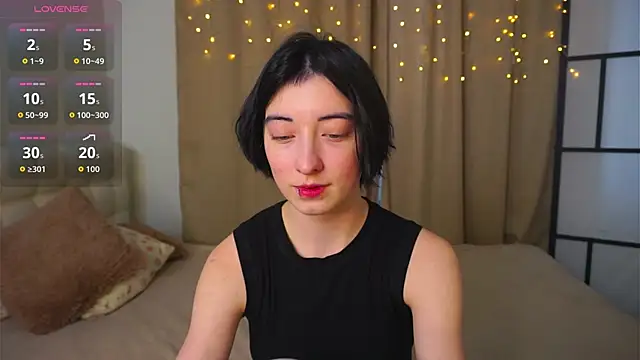 Snapshot of JuanaFriesz chatting on 02/10/26, 09:24 JuanaFriesz online show from 02/10/26, 09:24