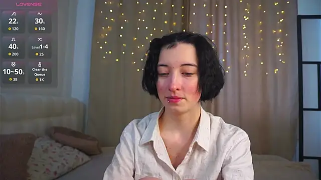 Snapshot of JuanaFriesz chatting on 02/13/26, 09:16 JuanaFriesz online show from 02/13/26, 09:16