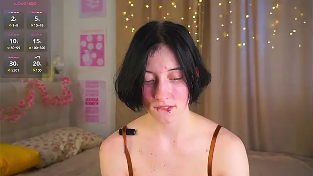 Snapshot of JuanaFriesz chatting on 03/04/26, 09:26 JuanaFriesz online show from 03/04/26, 09:26