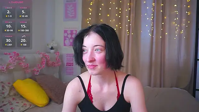 Snapshot of JuanaFriesz chatting on 03/13/26, 09:27 JuanaFriesz online show from 03/13/26, 09:27