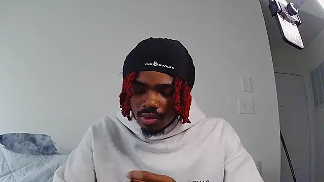 Snapshot of risktakinndolo chatting on 09/30/25, 05:40 risktakinndolo online show from 09/30/25, 05:40