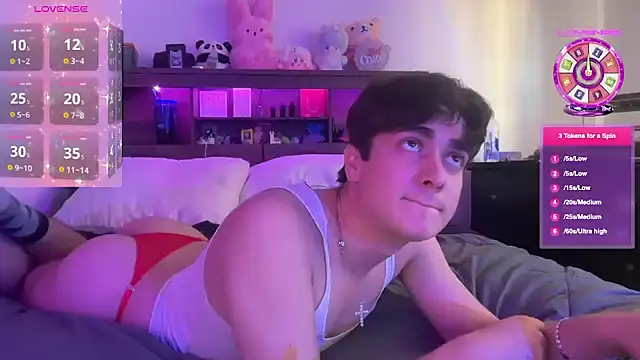 Snapshot of michaeltorrexxx chatting on 03/11/26, 08:59 michaeltorrexxx online show from 03/11/26, 08:59