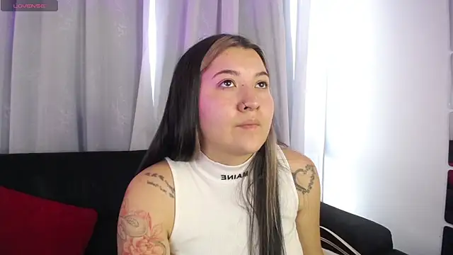 Annie A  online show from 09/22/25, 10:01