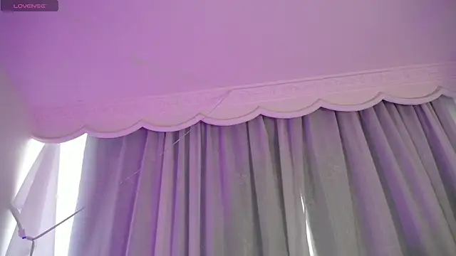 Annie A  online show from 09/27/25, 11:59