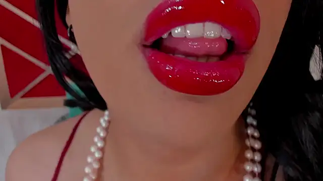 sweet Elizabeth online show from 06/24/26, 01:10
