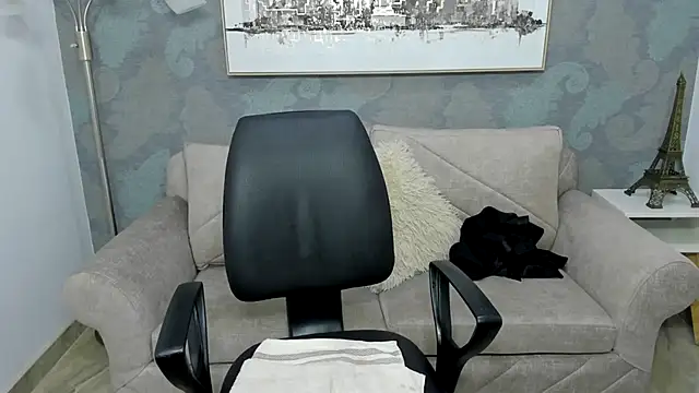 Snapshot of Lucia_jane chatting on 12/15/25, 11:42 Lucia jane online show from 12/15/25, 11:42