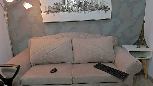 Snapshot of Lucia_jane chatting on 01/06/26, 08:01 Lucia jane online show from 01/06/26, 08:01