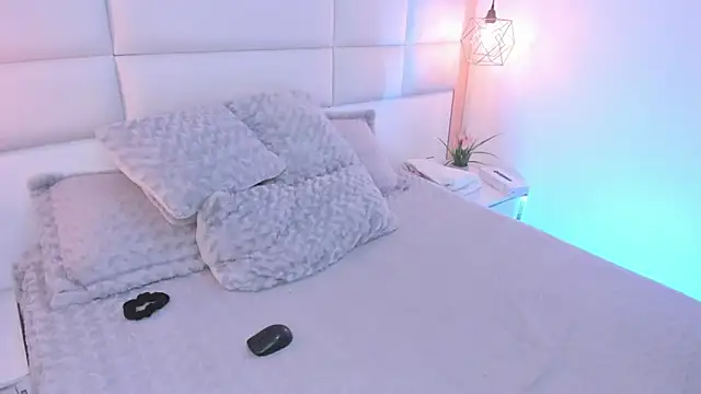 Snapshot of Lucia_jane chatting on 02/04/26, 08:36 Lucia jane online show from 02/04/26, 08:36