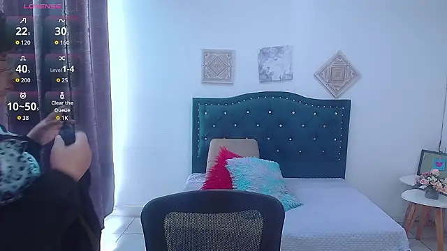 SammySmall F w online show from 03/14/26, 01:27