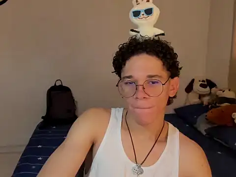 Tom Blues online show from 10/24/25, 01:29