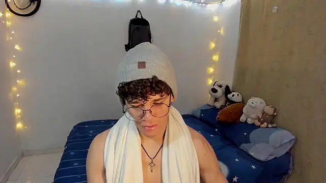 Tom Blues online show from 11/27/25, 12:40