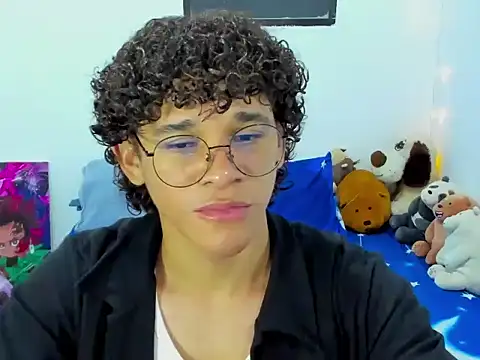 Tom Blues online show from 03/10/26, 11:54