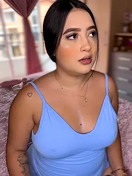 Emiily Moore1 online show from 11/23/25, 05:02