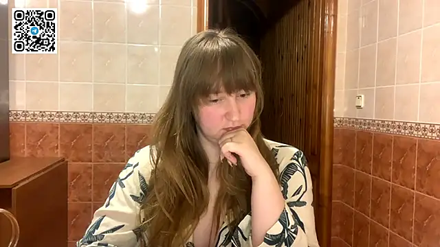 MaroonMoon  online show from 10/24/25, 07:32