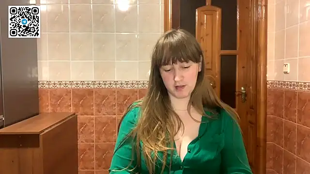 MaroonMoon  online show from 11/08/25, 08:40